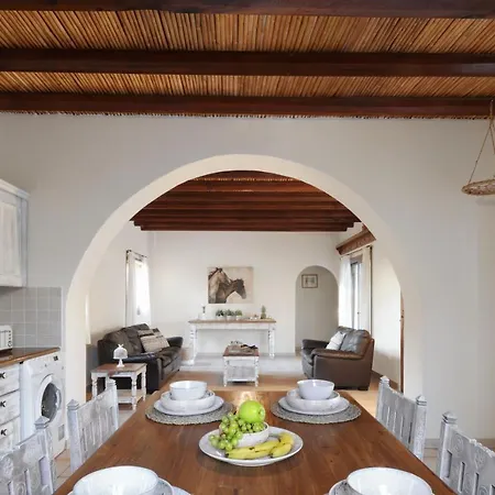 Amera Luxury * Pégeia