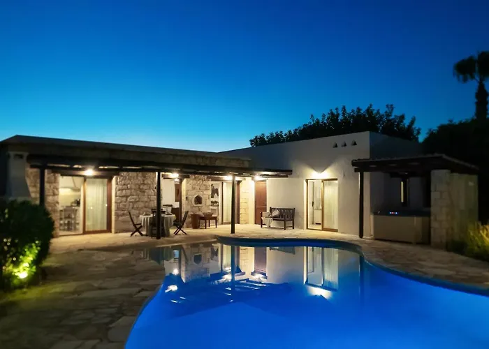 Amera Luxury * بييا