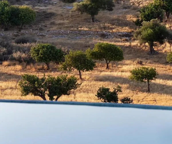 Amera Luxury * بييا