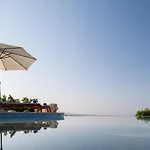 Amera Luxury