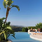 Amera Luxury * Peyia