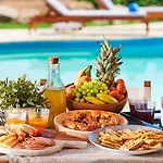 Amera Luxury Vilă *