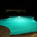 Amera Luxury Vilă Peyia