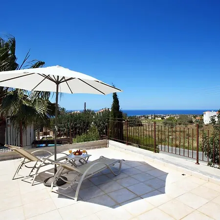 Amera Luxury