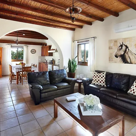 Villa Amera Luxury Peyia