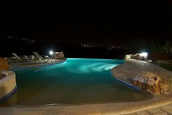 Amera Luxury Villa