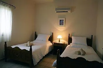 Amera Luxury