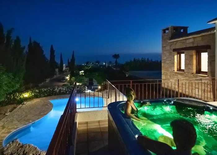 Amera Luxury * Peyia