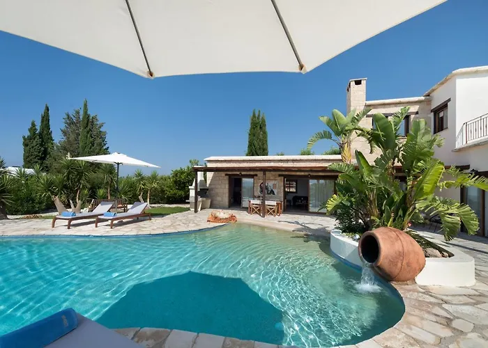 Amera Luxury * Peyia